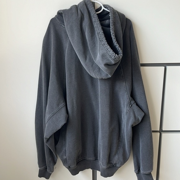 Madewell Oversized Gray Hoodie - Picture 2 of 7